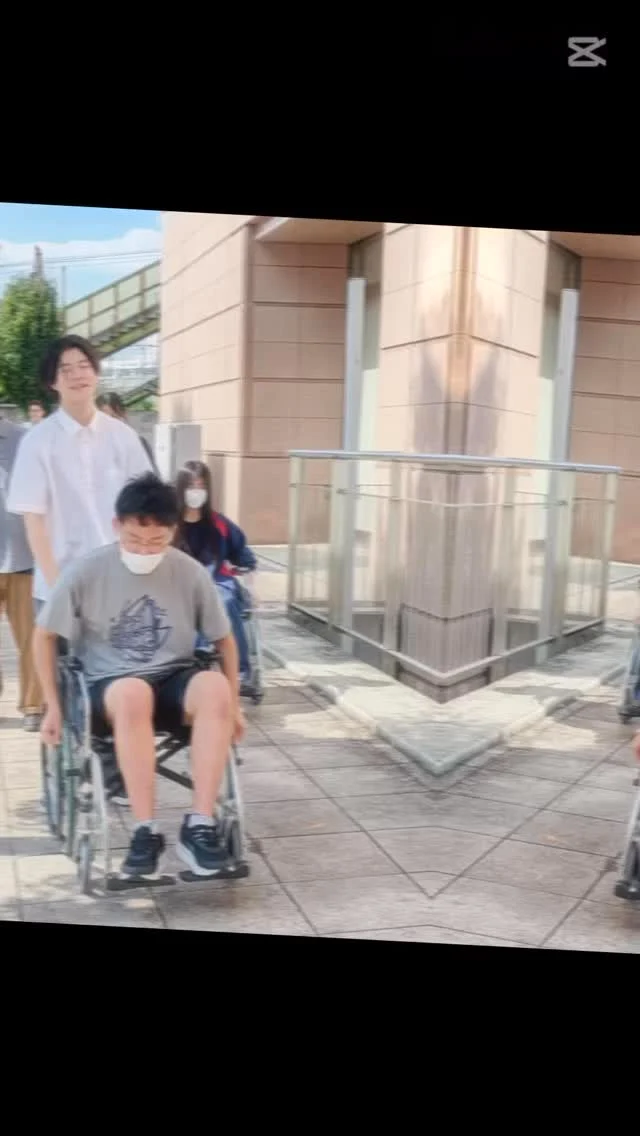 🌱福祉体験レポート🌱

【福祉体験を行いました✨】

車いすの操作など、日常生活での困りごとを実際に体験しました。
「思った以上に段差が大変…！」
「声かけひとつで安心感が変わる」
そんな気づきがたくさんありました😊

福祉体験を通して、相手を思いやる心や支え合う気持ちの大切さを学びました。
今回の学びを、これからの生活や将来の進路にも活かしていきます🌸

#福祉体験 #思いやり #支え合い #高校生活 #学びの時間 #群馬 #わせがく #前橋 #通信制高校 #通信制 #ぐんま #部活 #前橋市 #高校生 #転編入 #駅近く #新前橋 #全日制 #体験