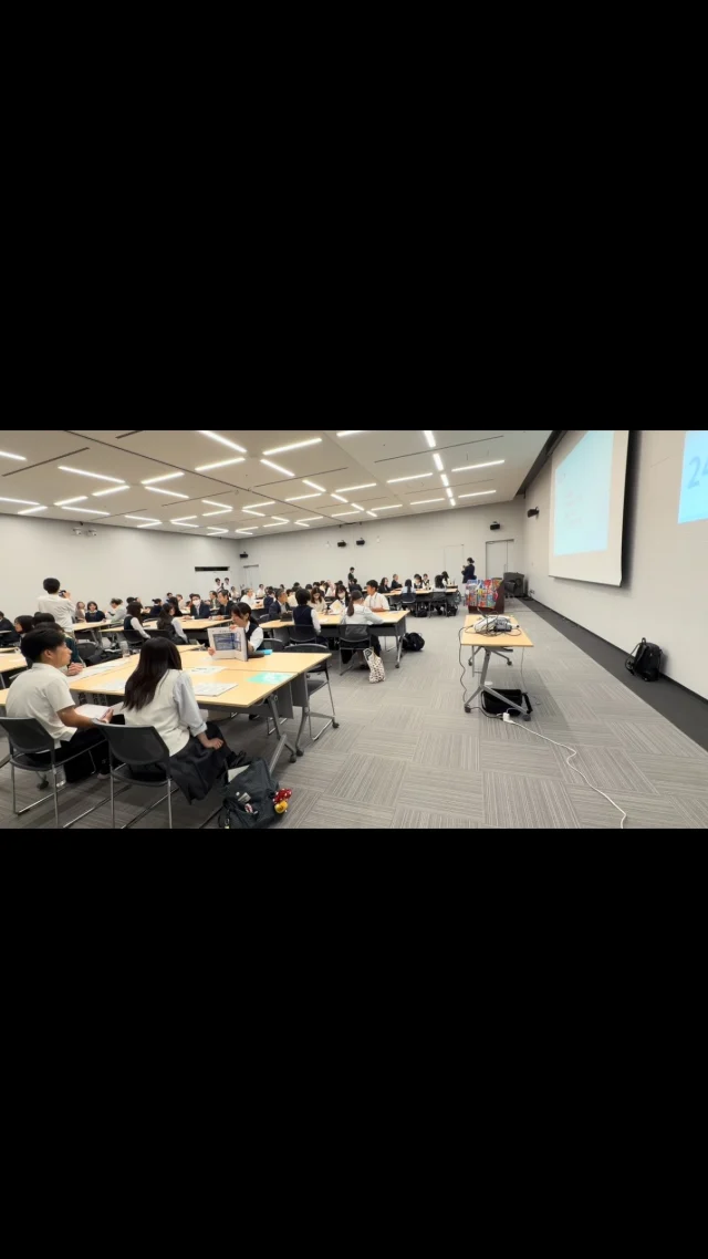 🌏✈️ 群馬から世界へ！ ✈️🌏

前橋キャンパスの生徒が、このたび「トビタテ！留学JAPAN GUNMAグローバル人材育成事業」の派遣生として選出され、事前オリエンテーションに参加しました！

この事業は、世界へ羽ばたく意欲を持った高校生が、海外での学びや体験を通して国際的な視野を広げることを目的としたプログラムです。

今回、群馬県代表の一人として選ばれたことは、生徒自身の努力はもちろん、日頃から積極的にチャレンジを続けてきた成果でもあります✨

事前オリエンテーションでは、これから始まる留学に向けての心構えや目標設定、仲間との交流などを行い、期待と決意を新たにしました。

前橋キャンパスでは、進学や資格取得だけでなく、このようなグローバルな学びへの挑戦も全力で応援しています📣

留学先での学びや成長が今からとても楽しみです！

頑張れ🔥

#トビタテ留学JAPAN #トビタテ留学JAPAN群馬 #GUNMAグローバル人材育成事業 #留学 #グローバル人材 前橋キャンパス 通信制高校 高校生の挑戦 世界へ羽ばたけ チャレンジする力