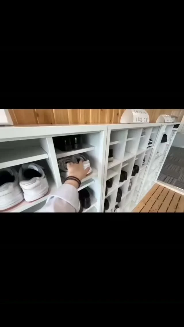 青春のすべてを、1本の動画に詰め込みました！✨
​高校生ならではの弾けるダンスと、リアルな表情が光る演技で、見ているだけでワクワクする作品が完成しました🎬🔥

​制作から出演まで、自分たちの「今」を全力で形にしています。学校生活のキラキラした瞬間や、ちょっと甘酸っぱい空気感を感じてもらえると嬉しいです！

​ぜひ音ありで、最後までチェックしてください！
感想や「いいね」、保存もお待ちしています🙌

​#青春 #高校生 #アオハル #動画制作 #高校生ダンス